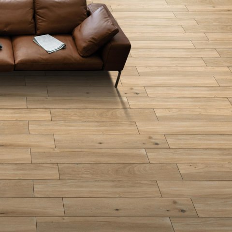 NOVA BEIGE 20X120X8MM RECT. (1,2) CARVING